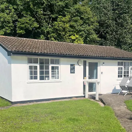 Bumble Bee Holiday home